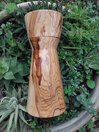 Mill: Wild olive